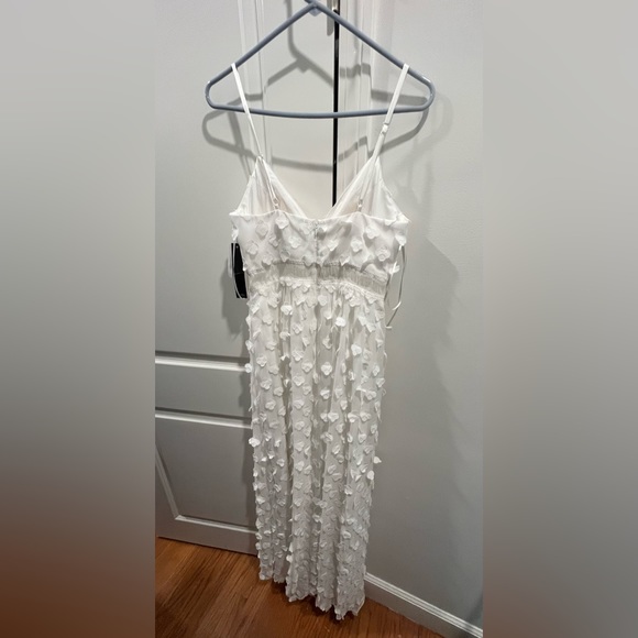 Nicole Miller Ivory Dress - Picture 4 of 4